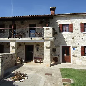 https://villa-sartori.pula-hotels.org